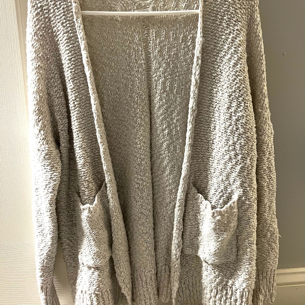 Light weight cardigan, size xtra small